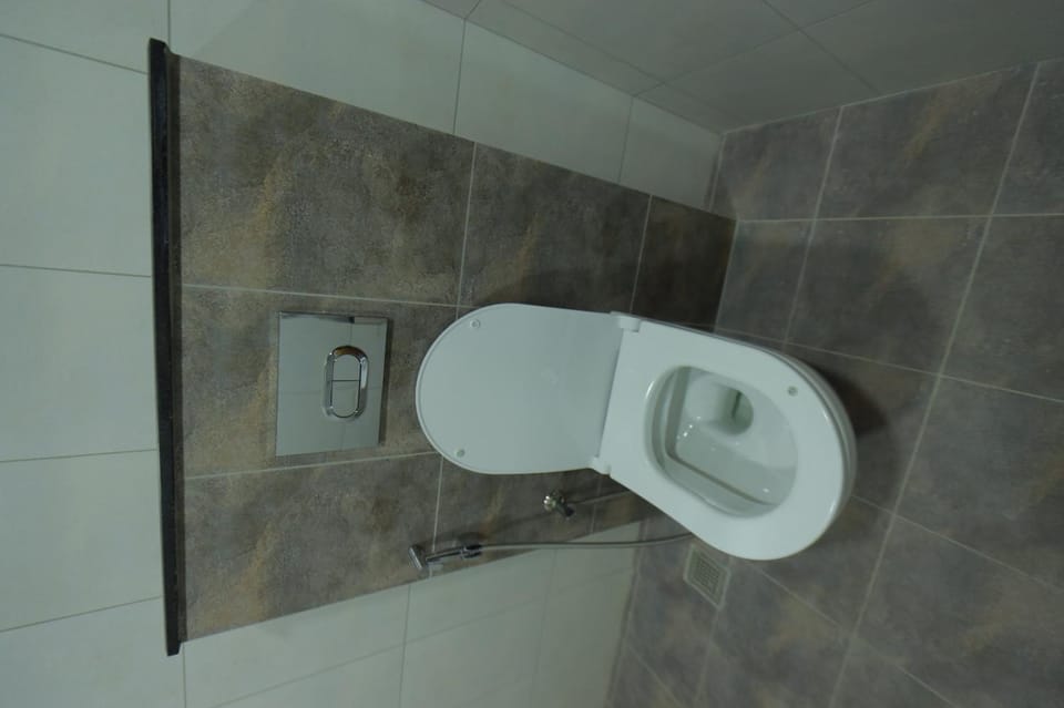 The Golden Grotto Apartment in Thiruvananthapuram