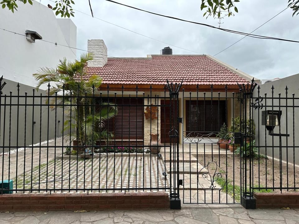 Alojamiento temporario Chela cochera propia incluida Apartment in Entre Ríos Province, Argentina