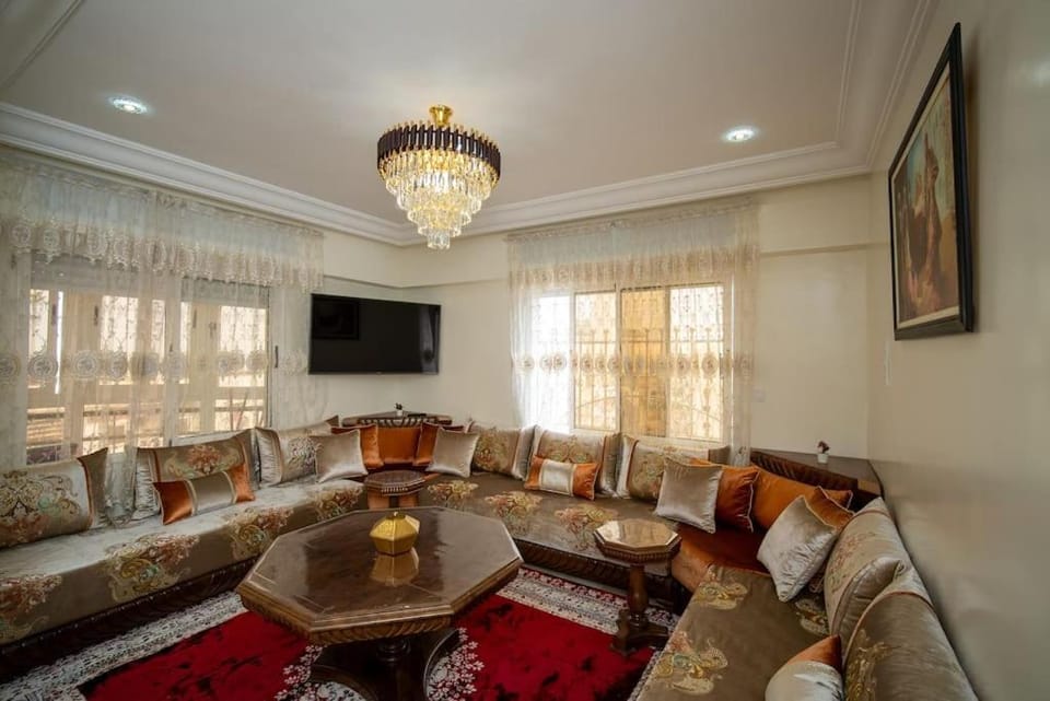 TV and multimedia, Seating area