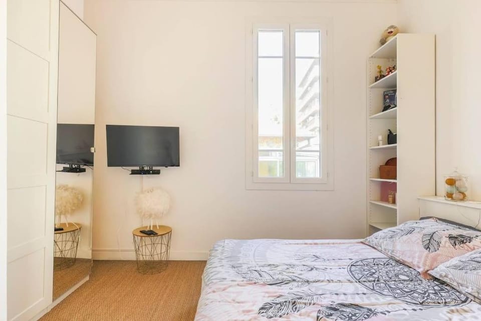 Appartement 2 chambres à 15 mn de la mer Apartment in Nice