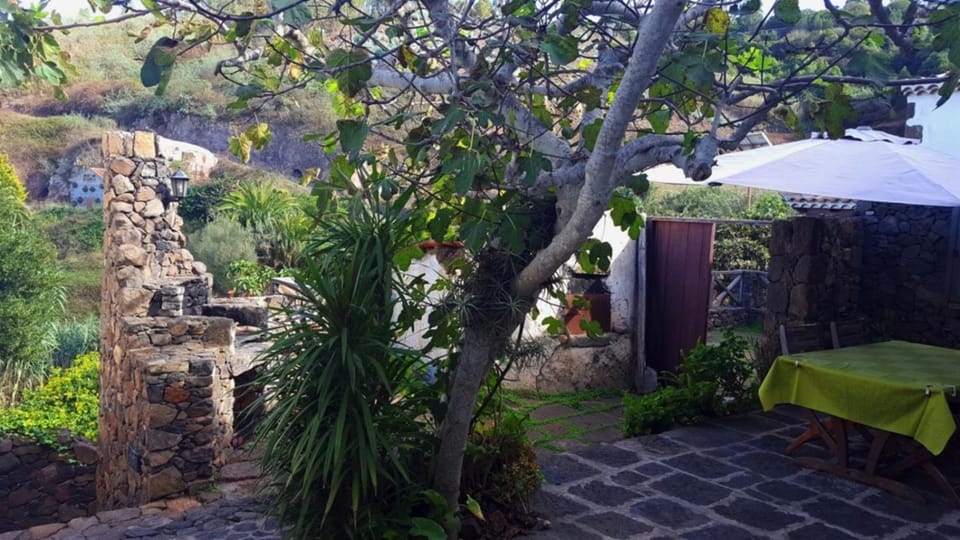 Llanos de la Corona by Villas Rivero House in Comarca Norte