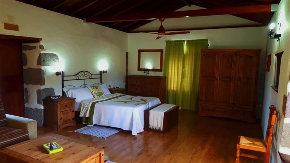 Llanos de la Corona by Villas Rivero House in Comarca Norte