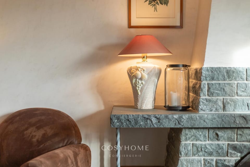 Living room, Decorative detail