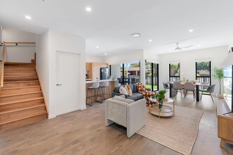 Modern Brand New House near Mall Park with 2Parking House in Capalaba