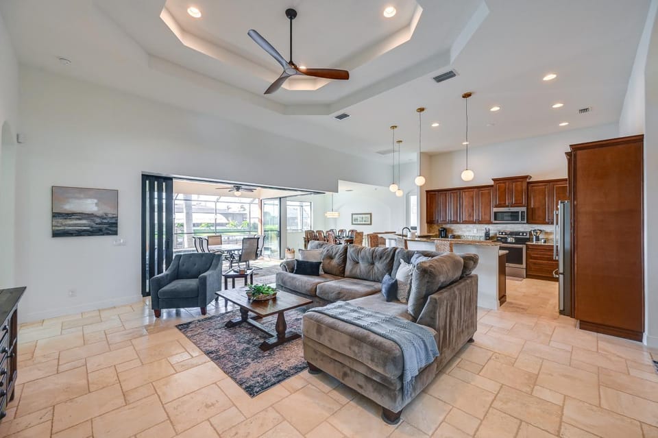 'Paradise Palms' Cape Coral Home w/ Dock! House in Cape Coral