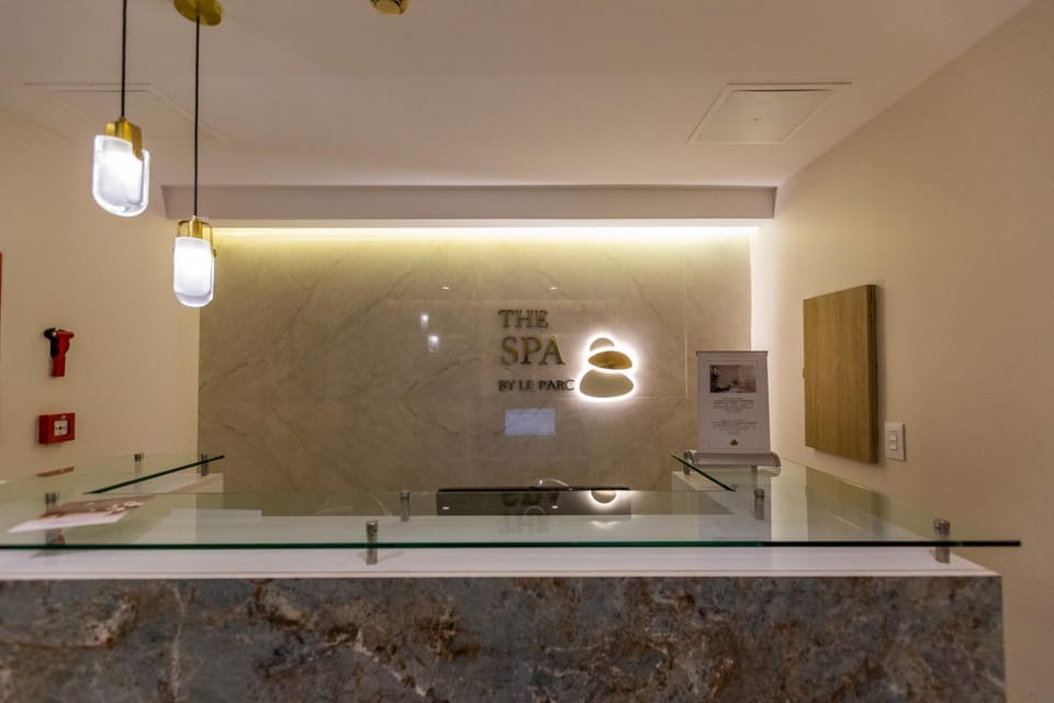 Le Parc Residence Deluxe Suite Apartment in Quito