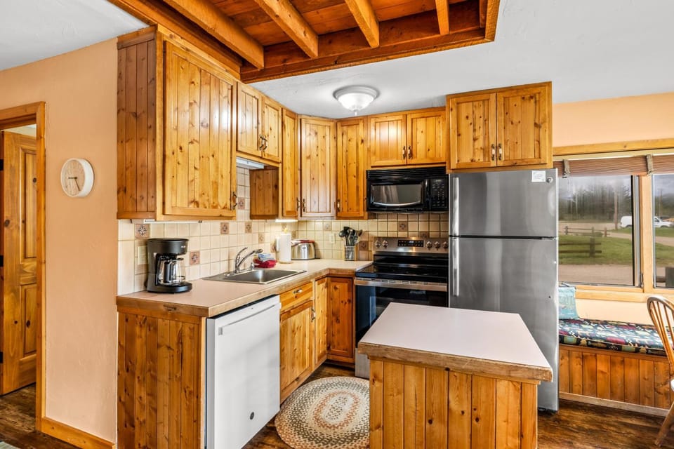 Honey Bear Chalet in Colorado