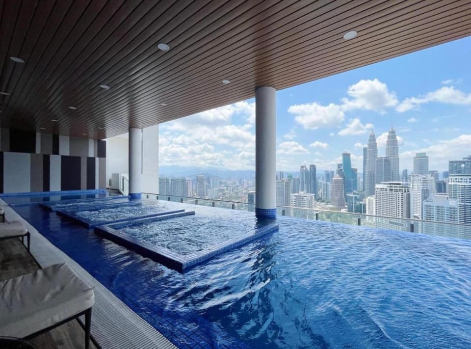 Day, Pool view, Swimming pool, sunbed