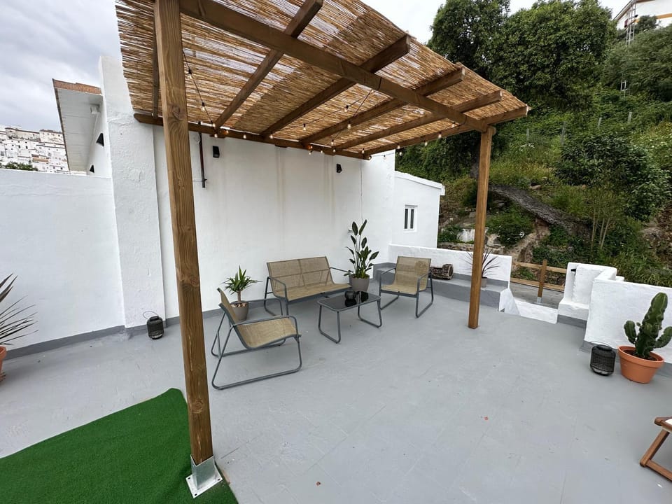 Patio, Garden view