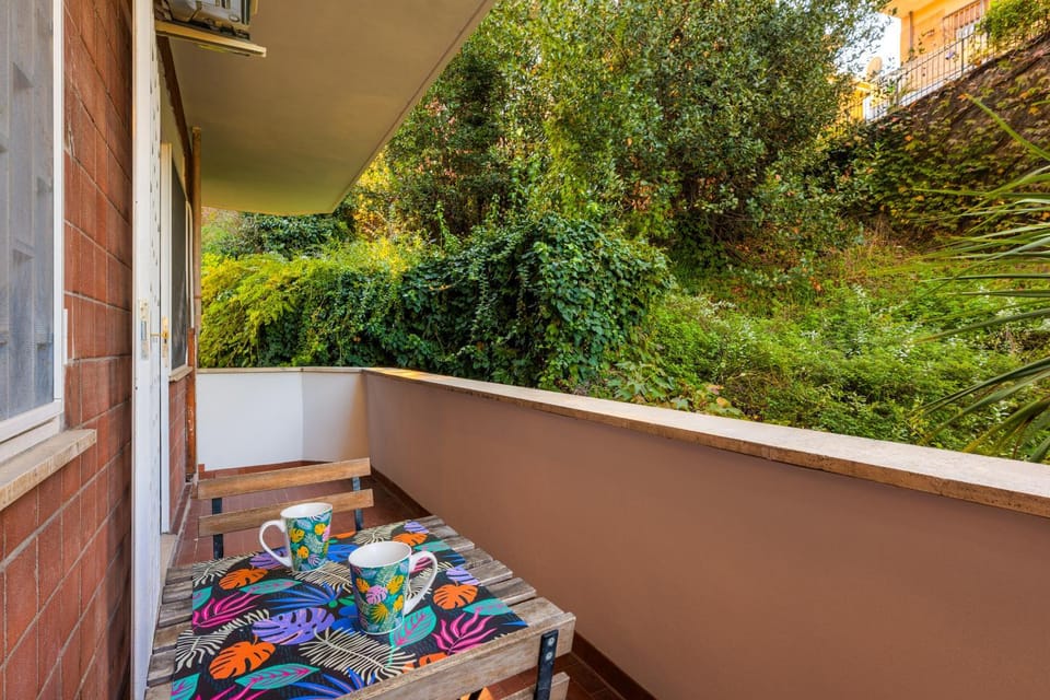Balcony/Terrace, Garden view