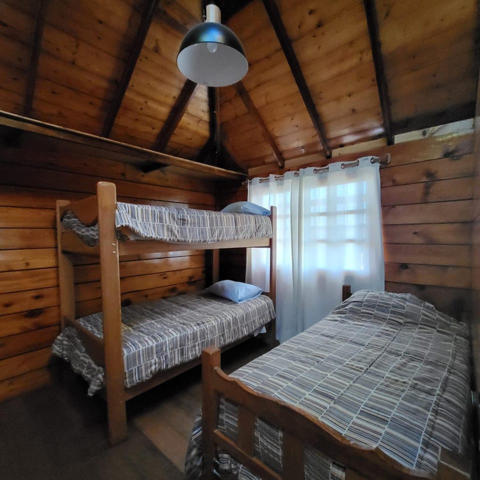 Bed, Bedroom, bunk bed