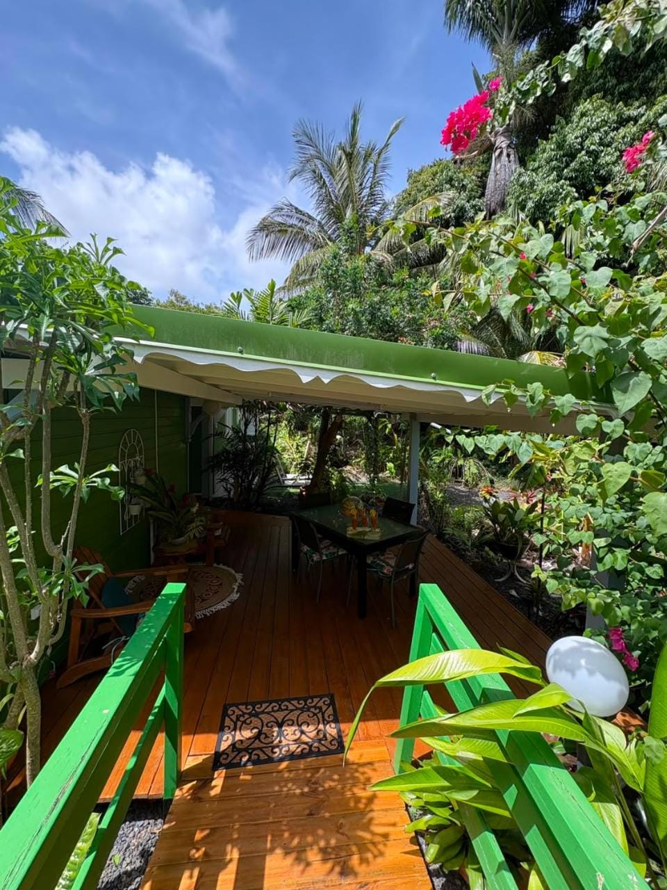 Gite d'Arles Bungalow "L'Oasis" House in Grande-Terre, Guadeloupe