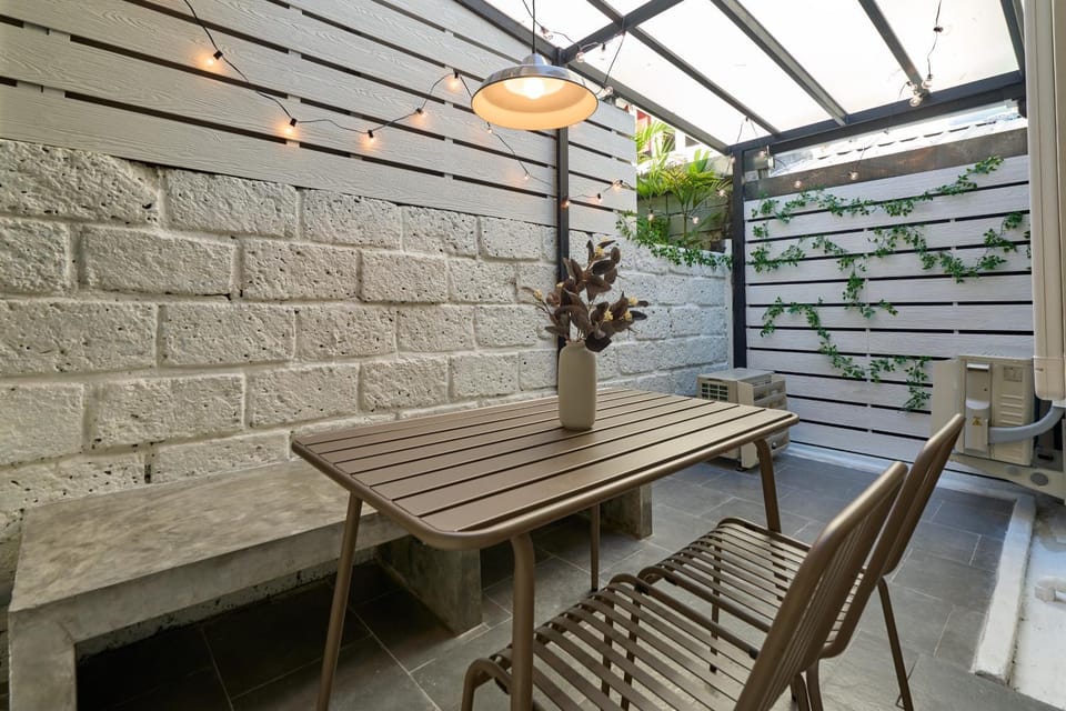 Balcony/Terrace, Seating area