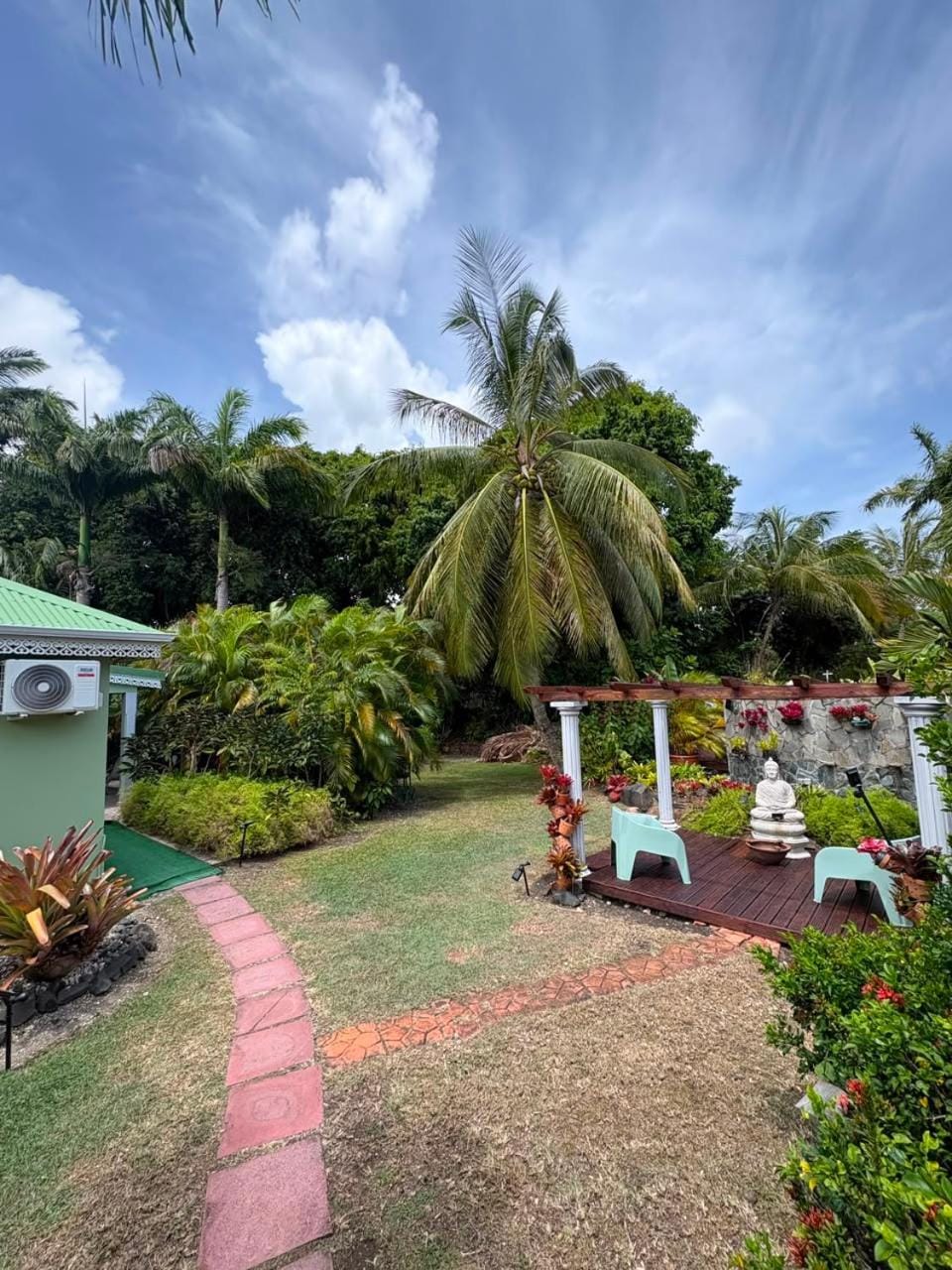 Gite d'Arles Bungalow "Orchidée" House in Grande-Terre, Guadeloupe