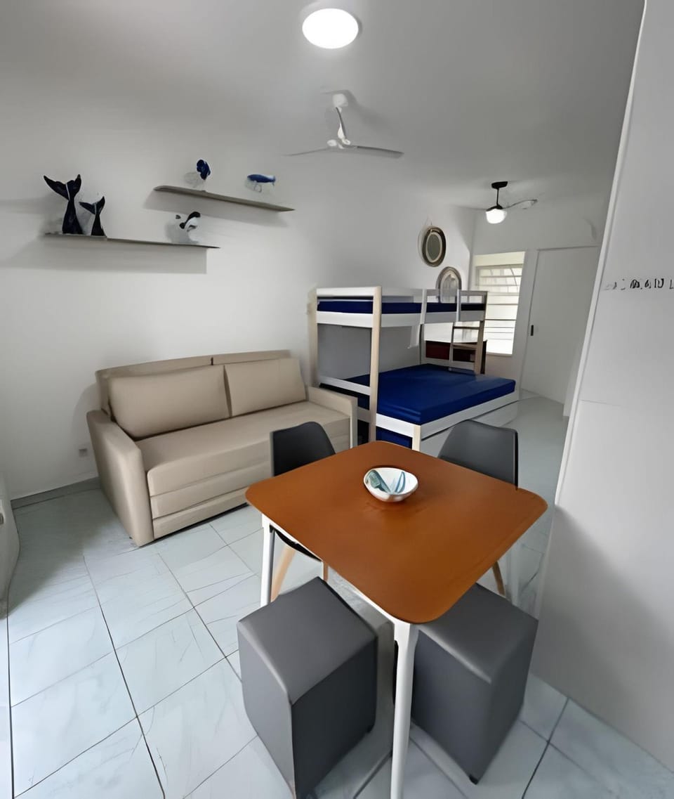 Bed, Kitchen or kitchenette, Living room, Photo of the whole room, Seating area, Dining area, Bedroom