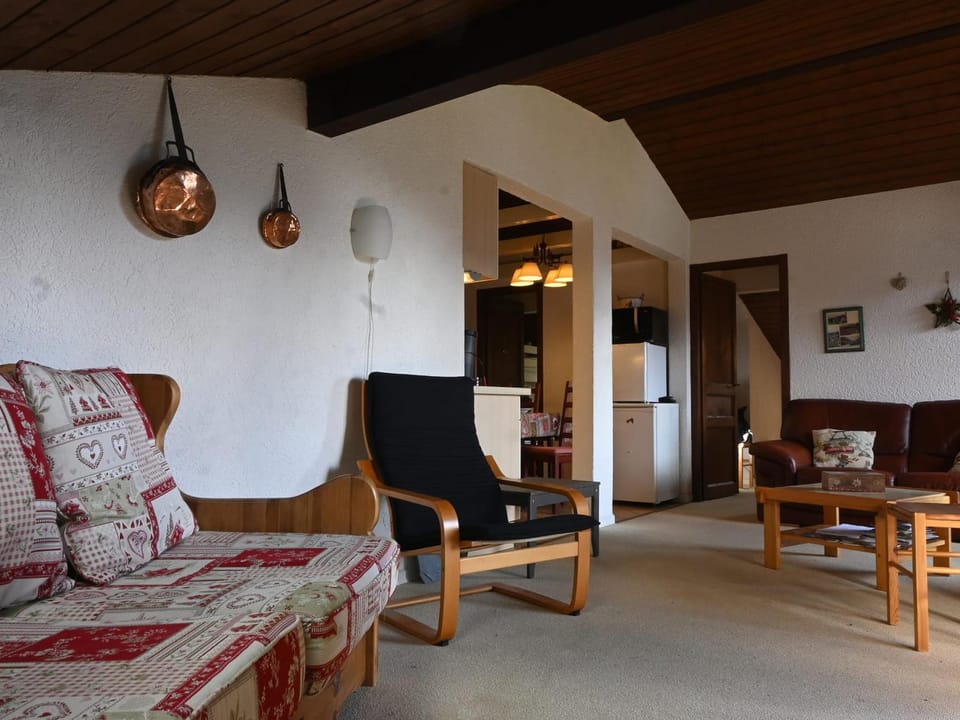 Confortable 3 pièces, 6 pers, balcon sud, proche télésiège, animaux OK, parking, WiFi Apartment in Châtel