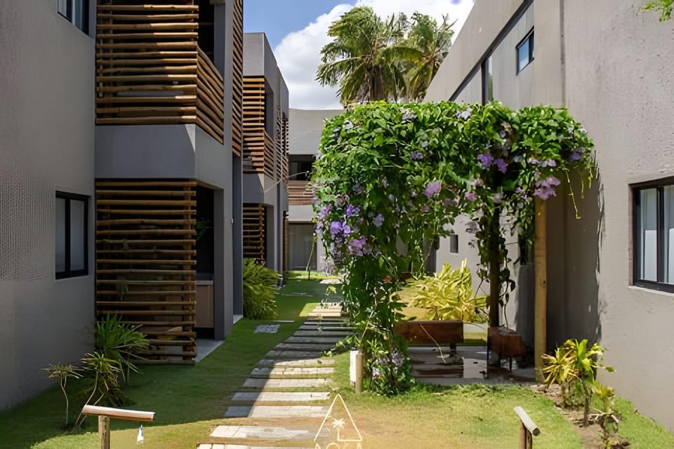 Facade/entrance, Garden, Garden view