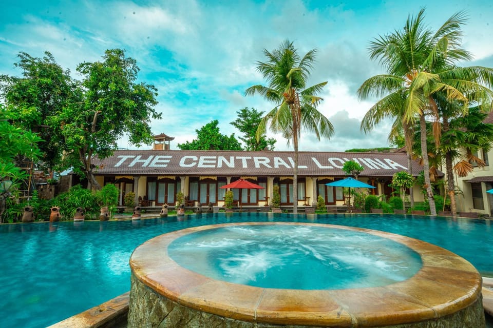 Swimming pool, Swimming pool