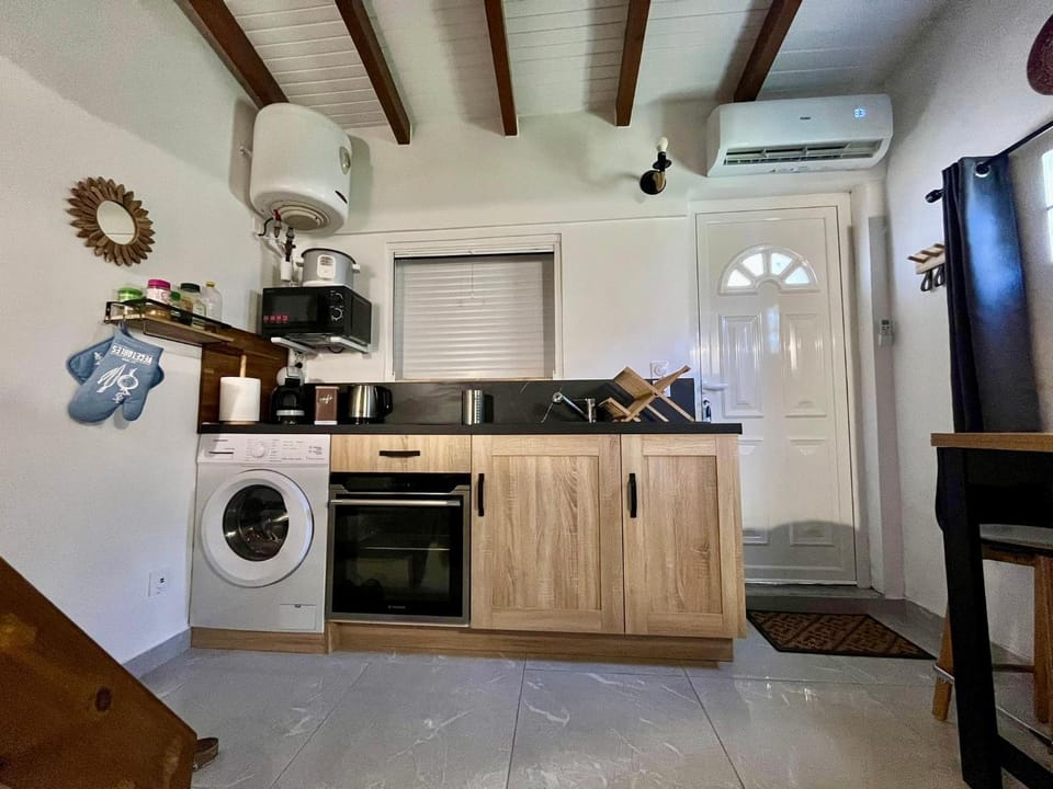 Studio cosy équipé à 5min de la plage Apartment in Leeward Islands