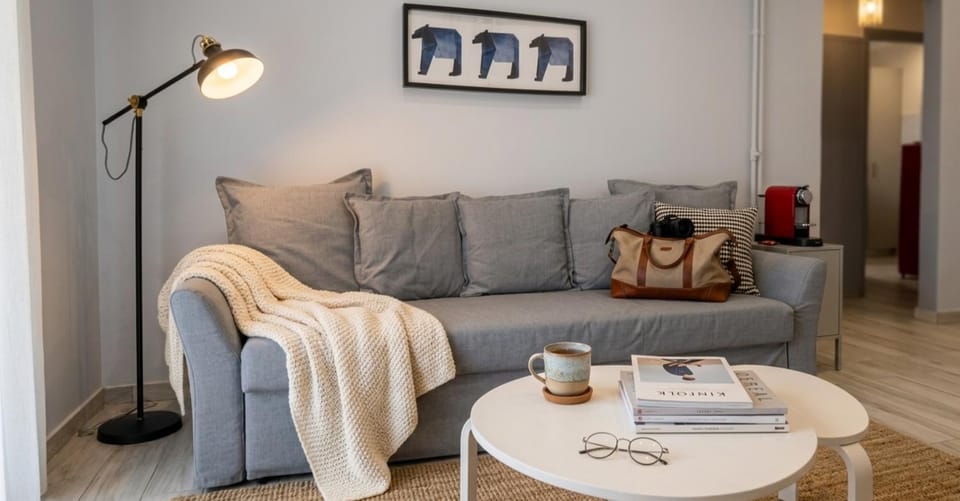 Living room, Seating area