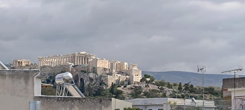 Nearby landmark, Day, Neighbourhood, Location