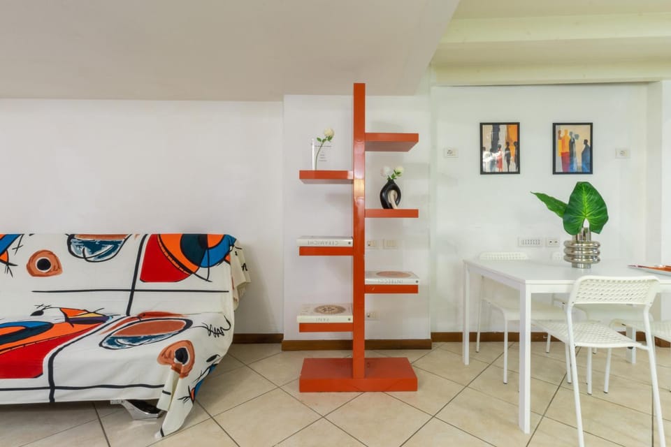 HomeToLove Villanova Apartment in Cagliari