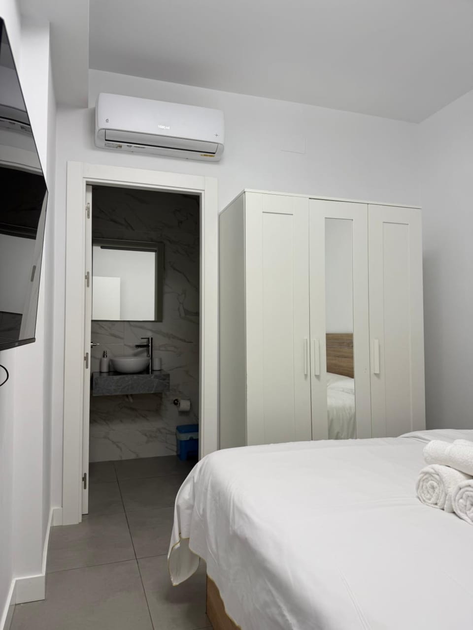 ZONAs 2 APARTAMENTO DE 2 DORMITORIOS Apartment in Malaga