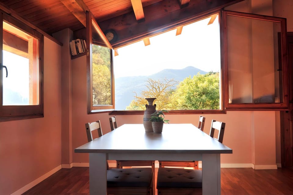 Natural landscape, Dining area, Mountain view