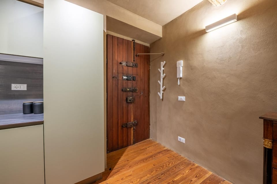 Terre's Home Apartment in Genoa