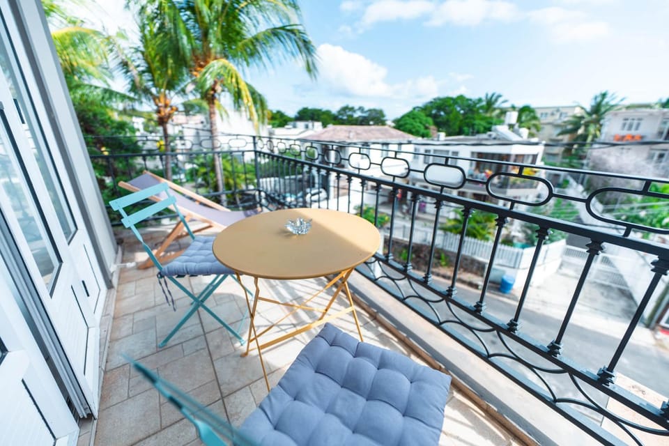 Cozy Apt with Pool, 12 Min to Beach - LV10 Apartment in Flic en Flac
