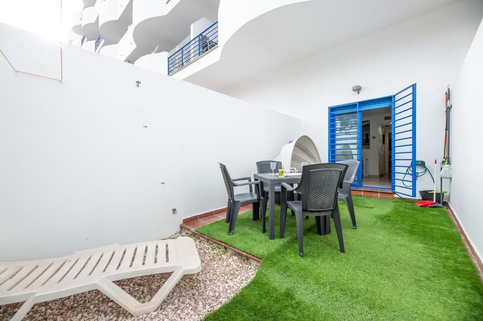 Balcony/Terrace, Balcony/Terrace