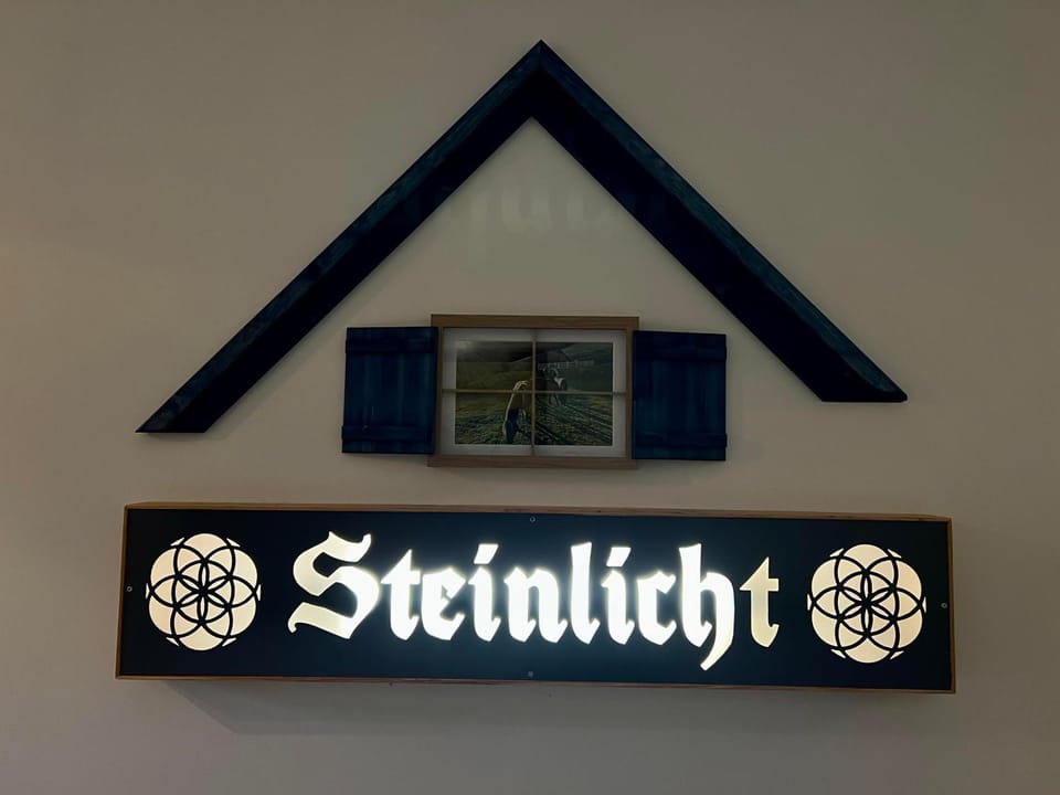 Logo/Certificate/Sign