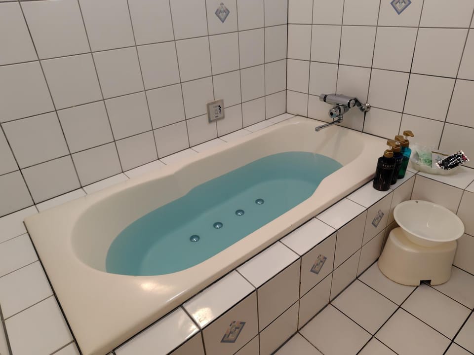 Bathroom, Bath