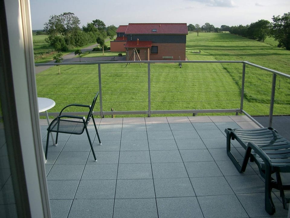 Garden, Balcony/Terrace