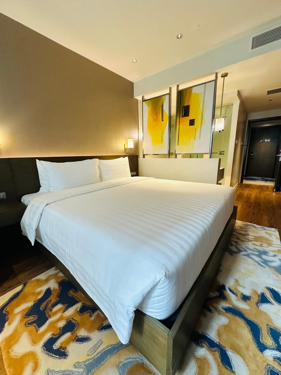 Hotel Residences near Makati Hotel in Mandaluyong