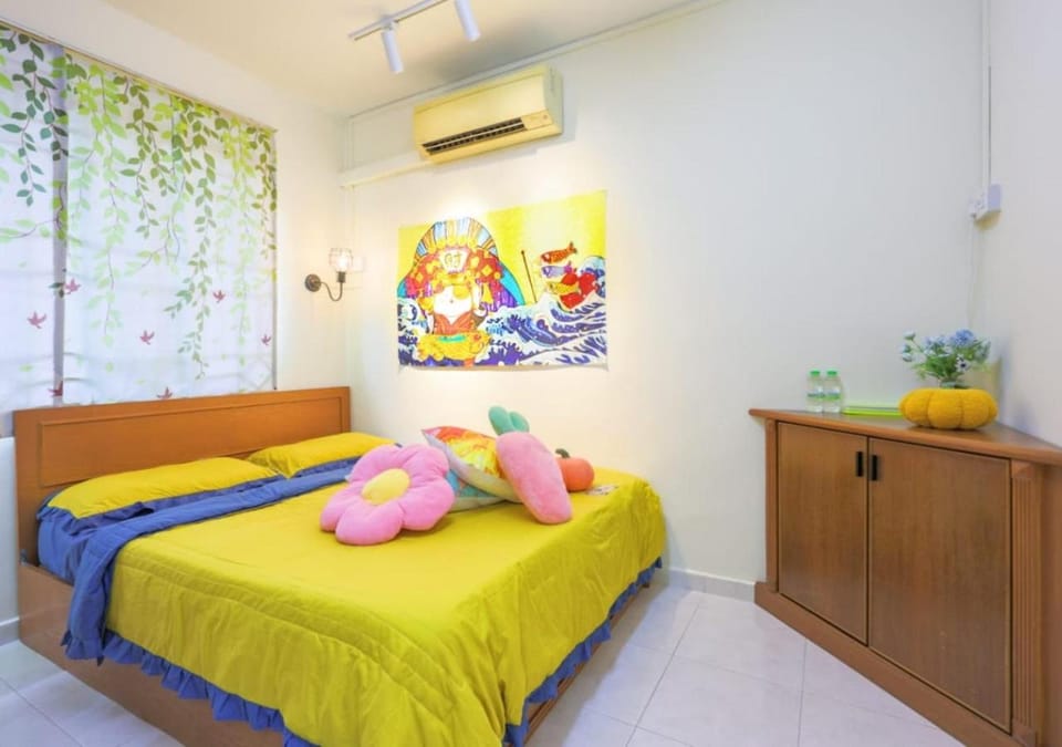 Bed, Photo of the whole room, Bedroom, air conditioner