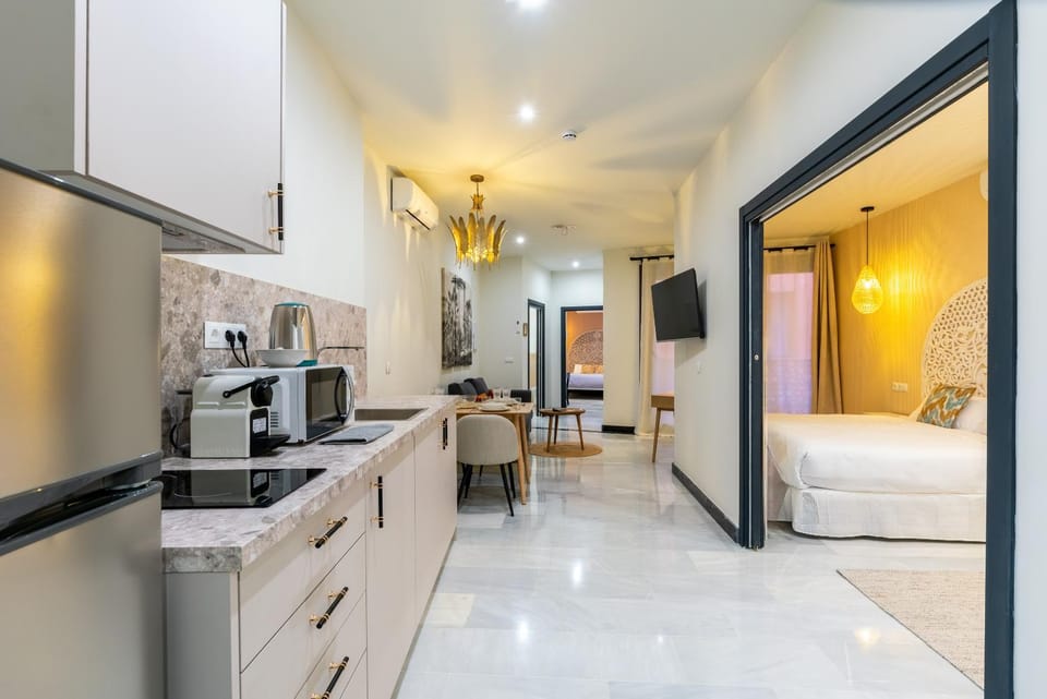Kitchen or kitchenette, Photo of the whole room