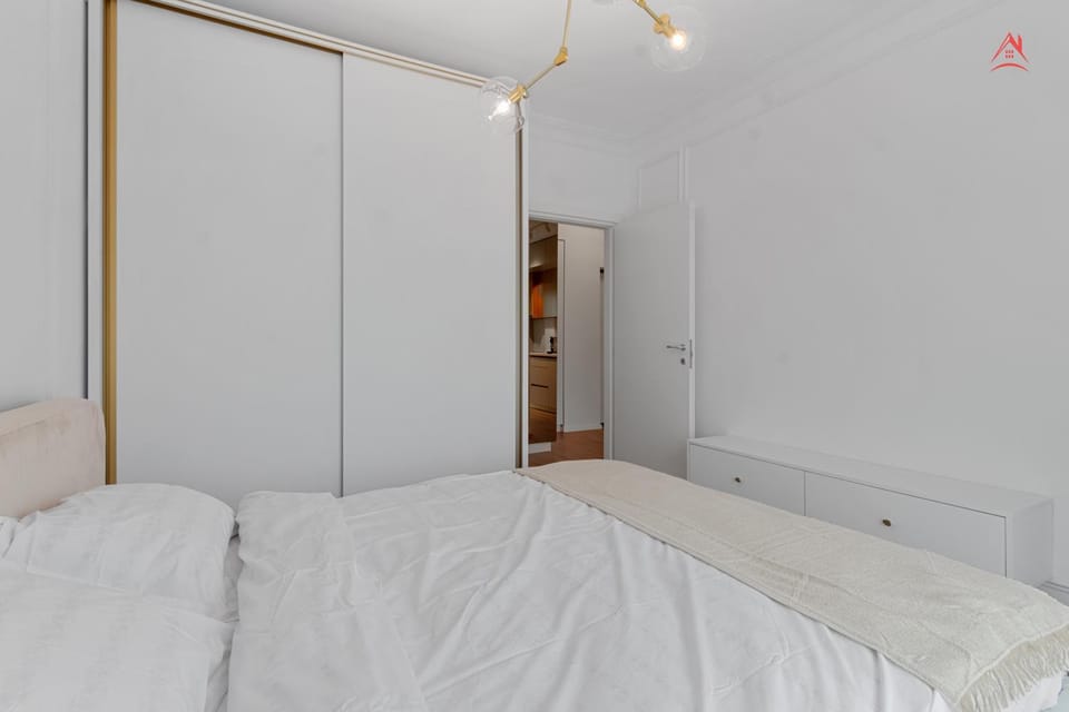 Bed, Photo of the whole room, Bedroom, wardrobe