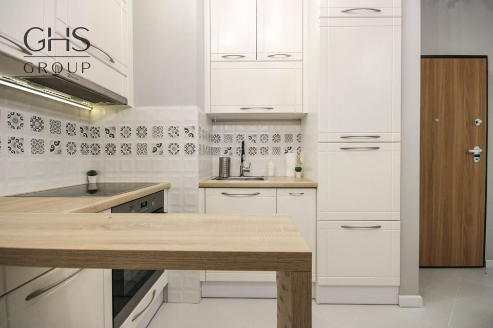 Great apartment with a garden in the city center, Old Town Apartment in Krakow
