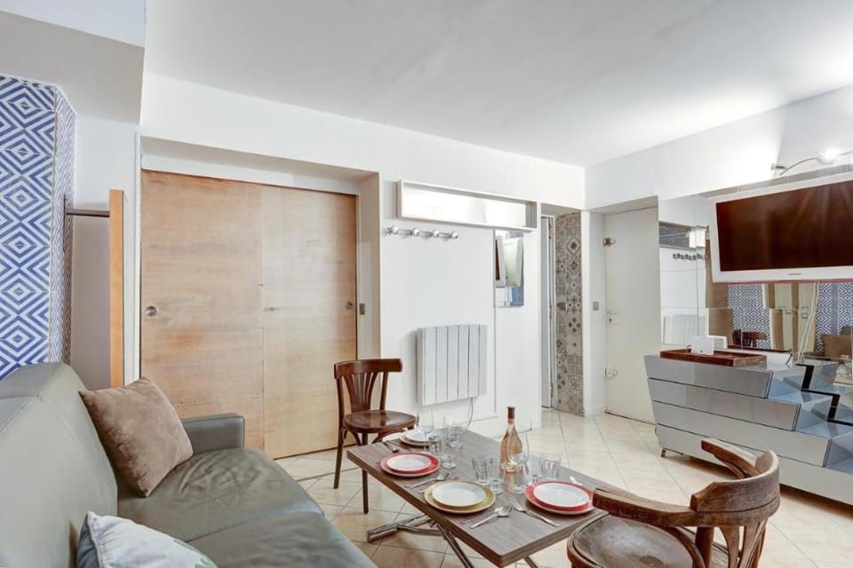 Paris Maison Lombards Terrasse Apartment in Paris