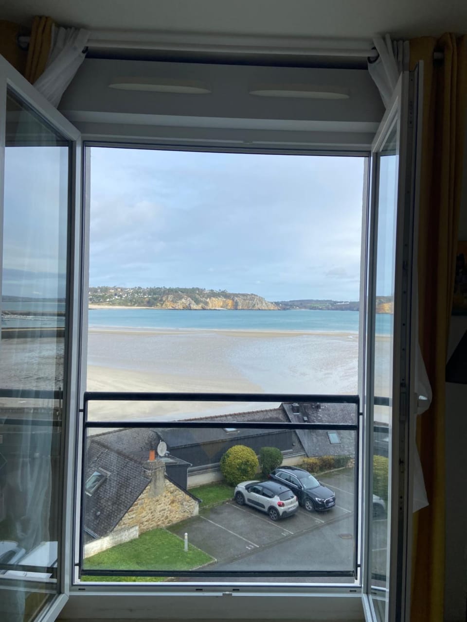 Un Balcon sur la Mer Apartment in Crozon