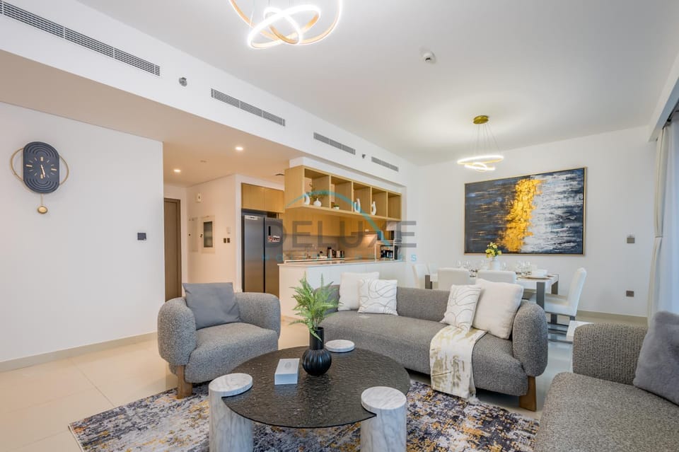 Living room, Seating area, Dining area, kitchen