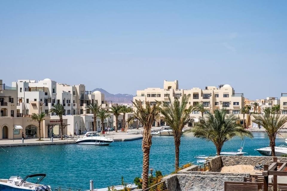 Freshly Minted: 1BR Fanadir Marina Apartment in Hurghada