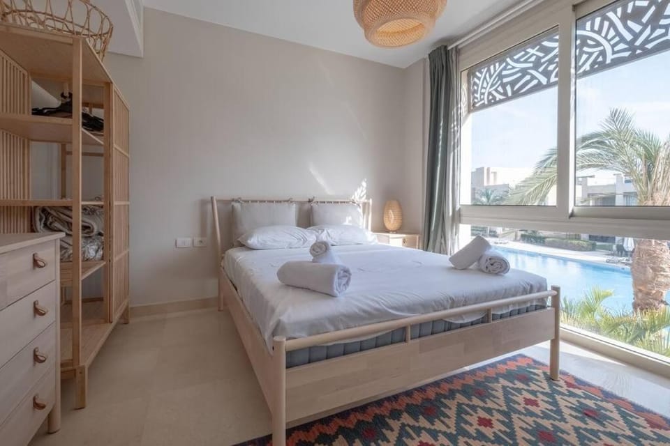 Newly Furnished & Bright 2BR Apt: Mangroovy Apartment in Hurghada