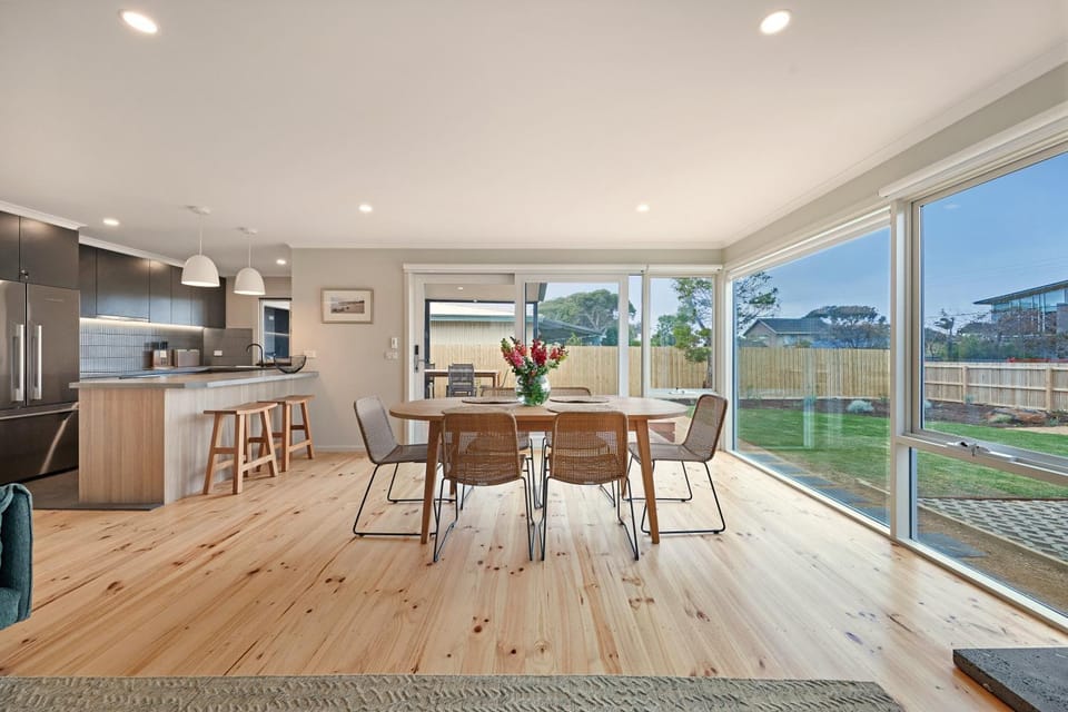 Parkers Pearl Retreat House in Torquay