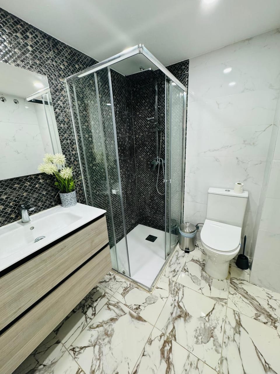 Shower, Bathroom