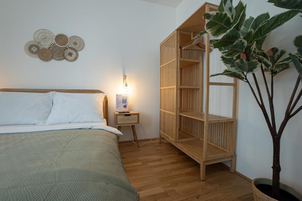 Bed, Bedroom, wardrobe