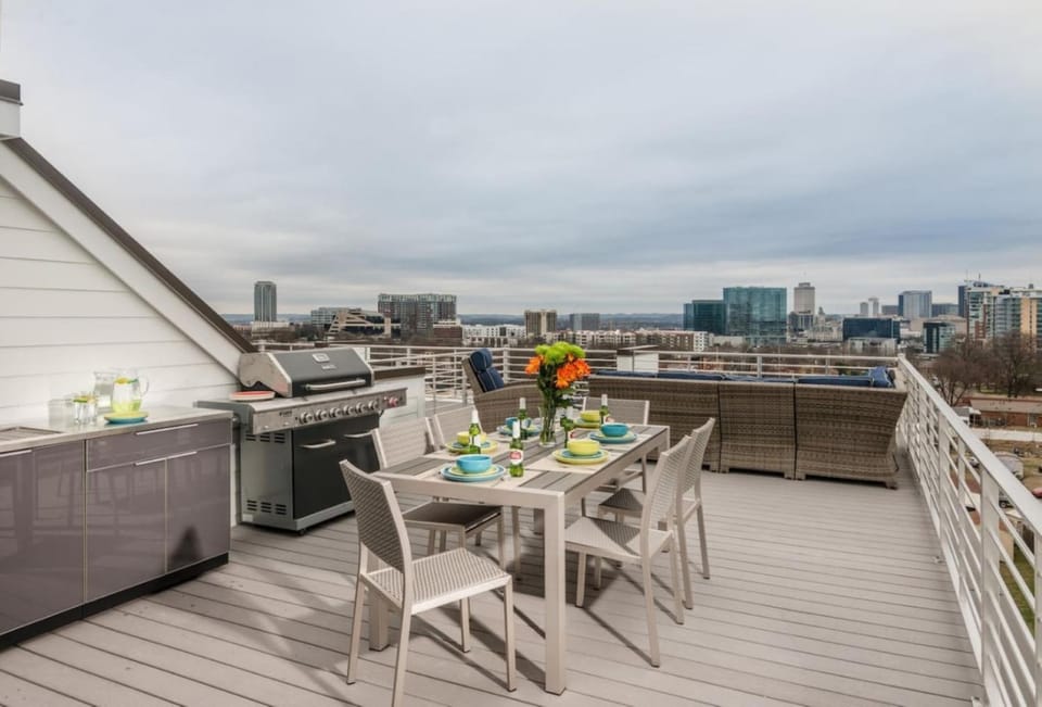 Balcony/Terrace, Dining area