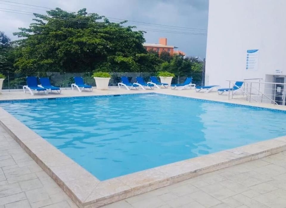 Hermoso Apartamento cerca de la playa, Restaurantes, Supermercados, Restaurantes, Aeropuertos, parqueo gratis Apartment in Boca Chica