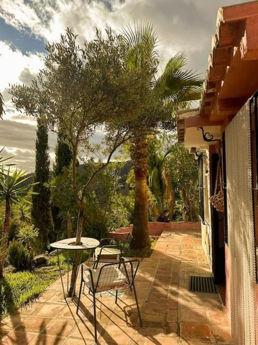 Little Paradise in Fuente Conejo Villa in Axarquía